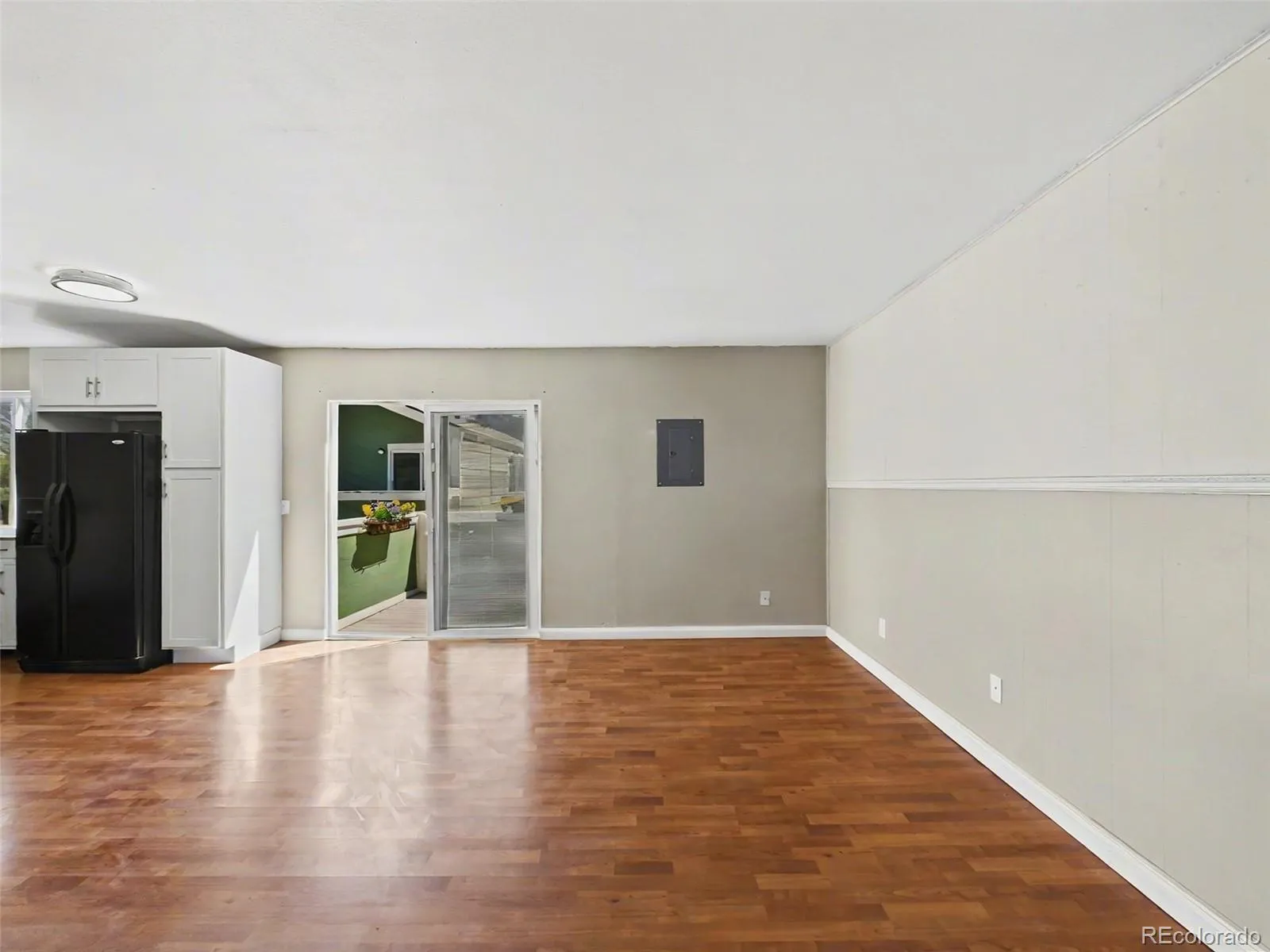 968 S Peoria Street Aurora CO 80012 MLS #REC9981316 04192026221000 1600 10