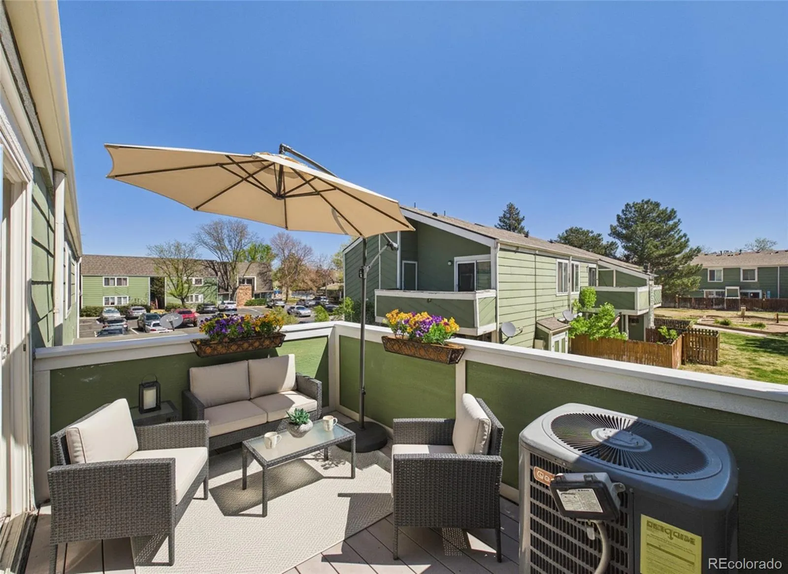 968 S Peoria Street Aurora CO 80012 MLS #REC9981316 04192026221000 1600 16