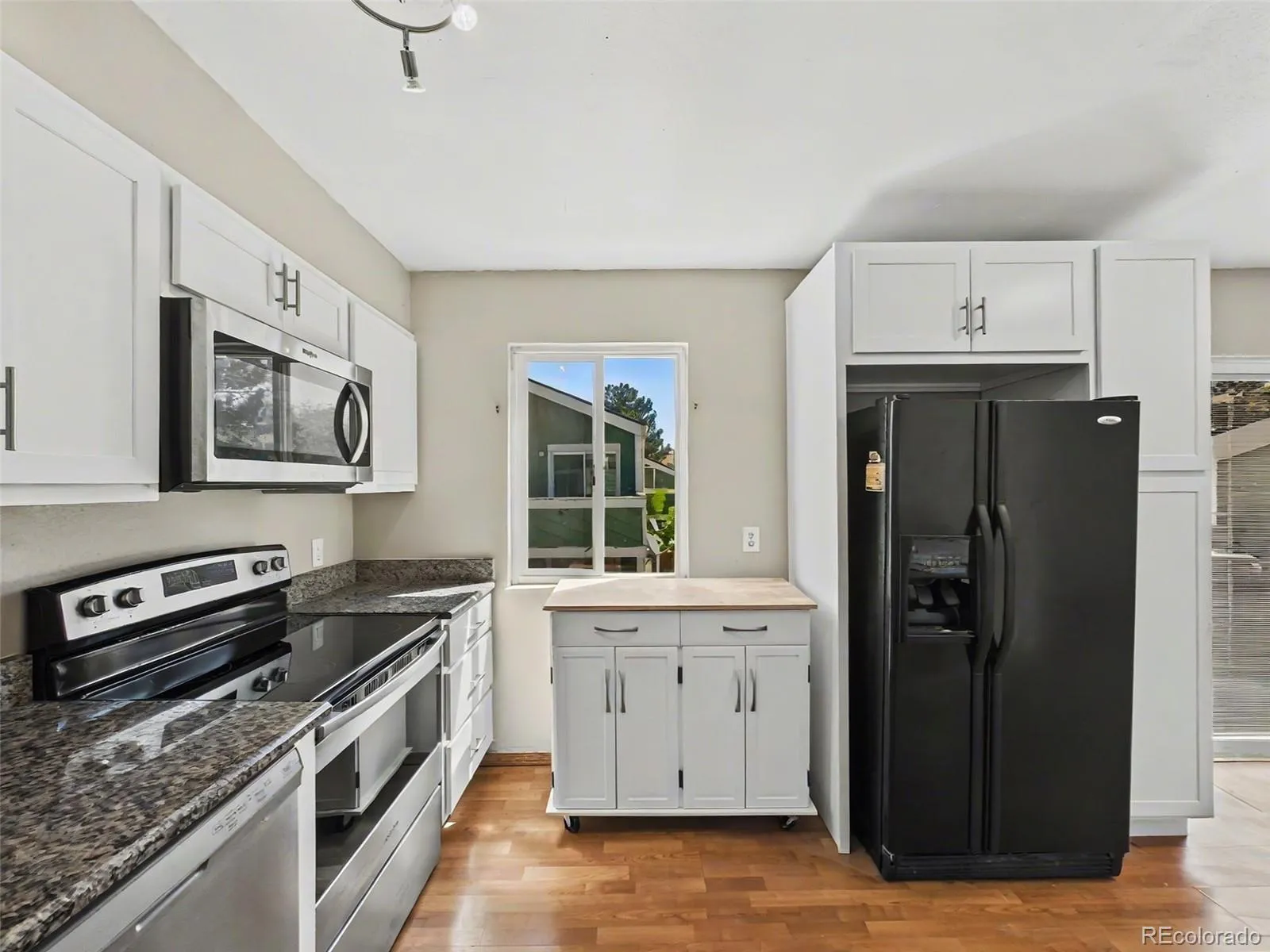 968 S Peoria Street Aurora CO 80012 MLS #REC9981316 04192026221000 1600 9