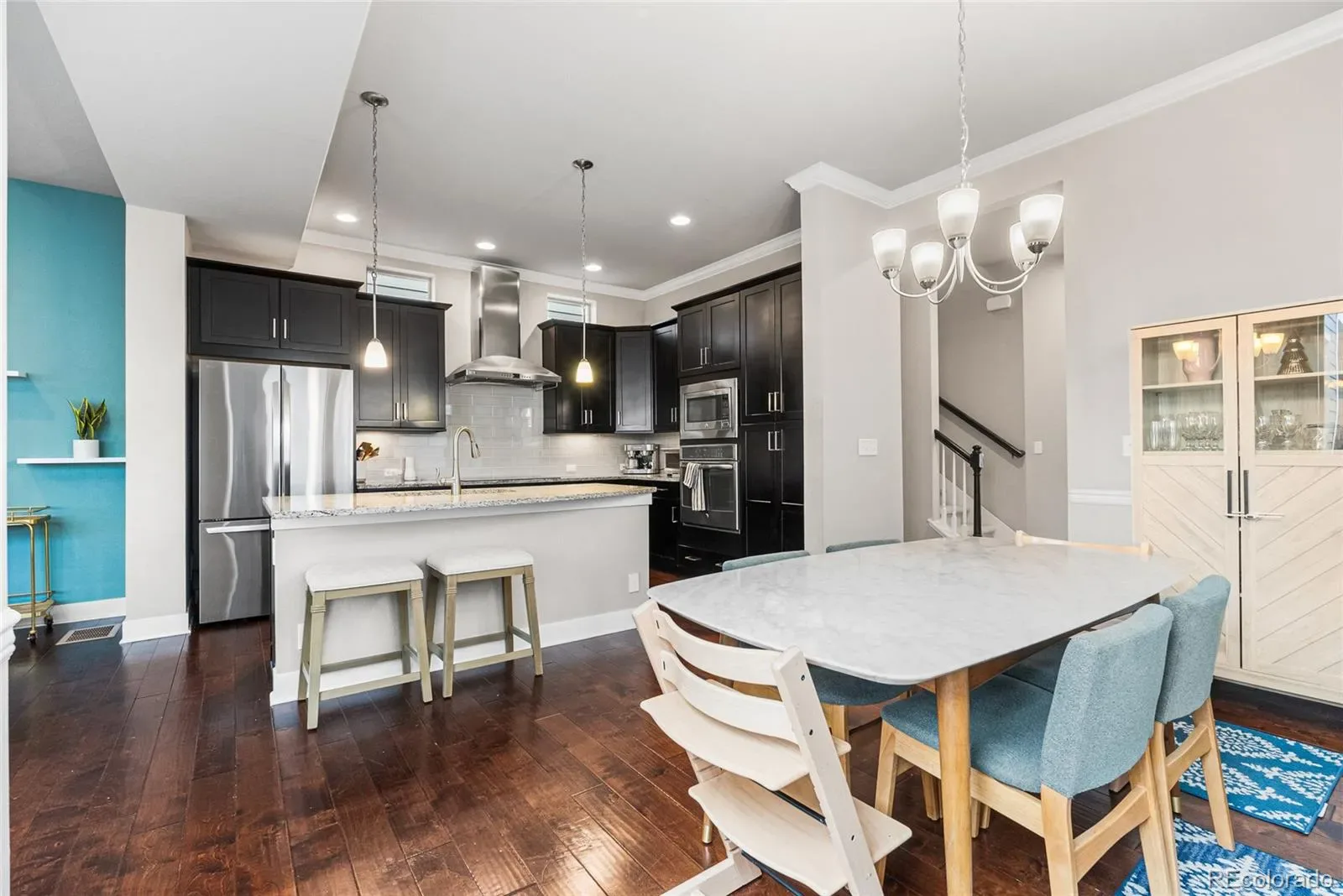 03192026195320 1600 16