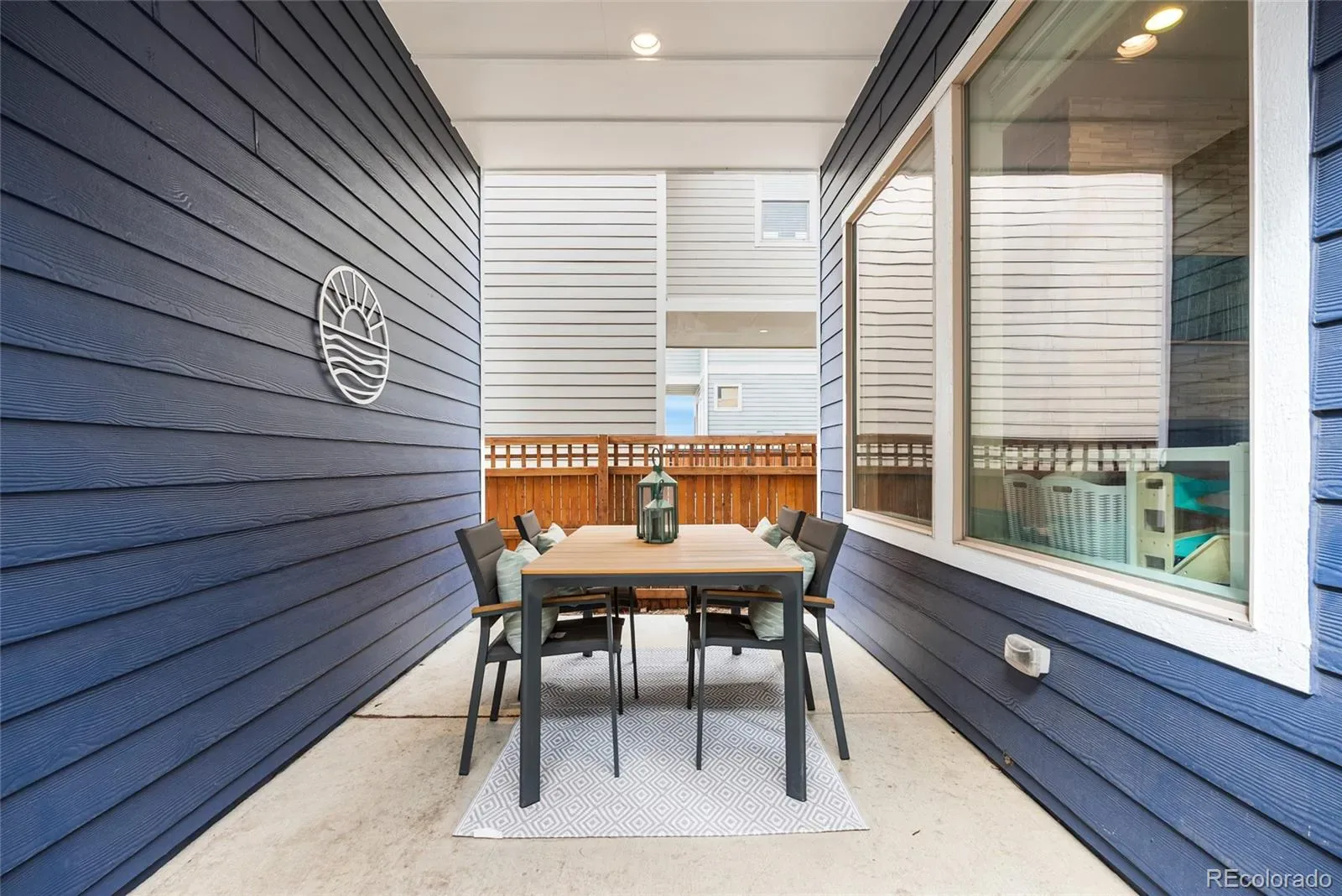 03192026195320 1600 42