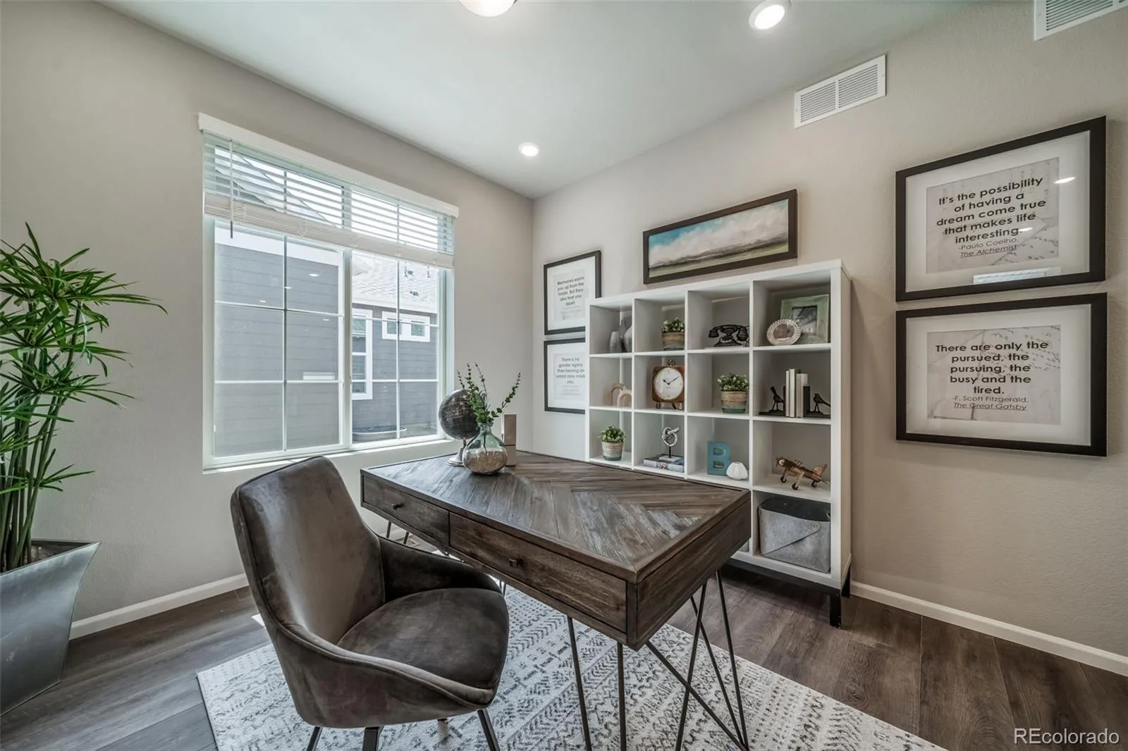 22204 E 49th Place Aurora CO 80019 | MLS #REC9982185 09242026184008 1600 20