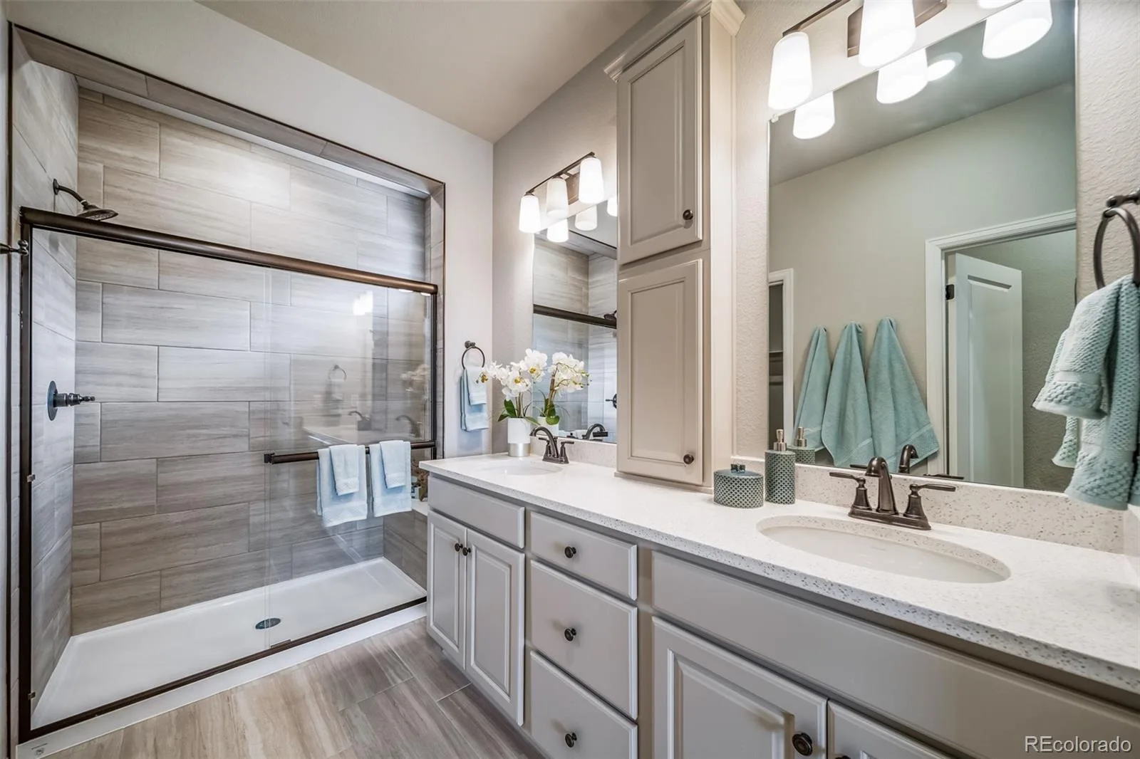 22204 E 49th Place Aurora CO 80019 | MLS #REC9982185 09242026184008 1600 27