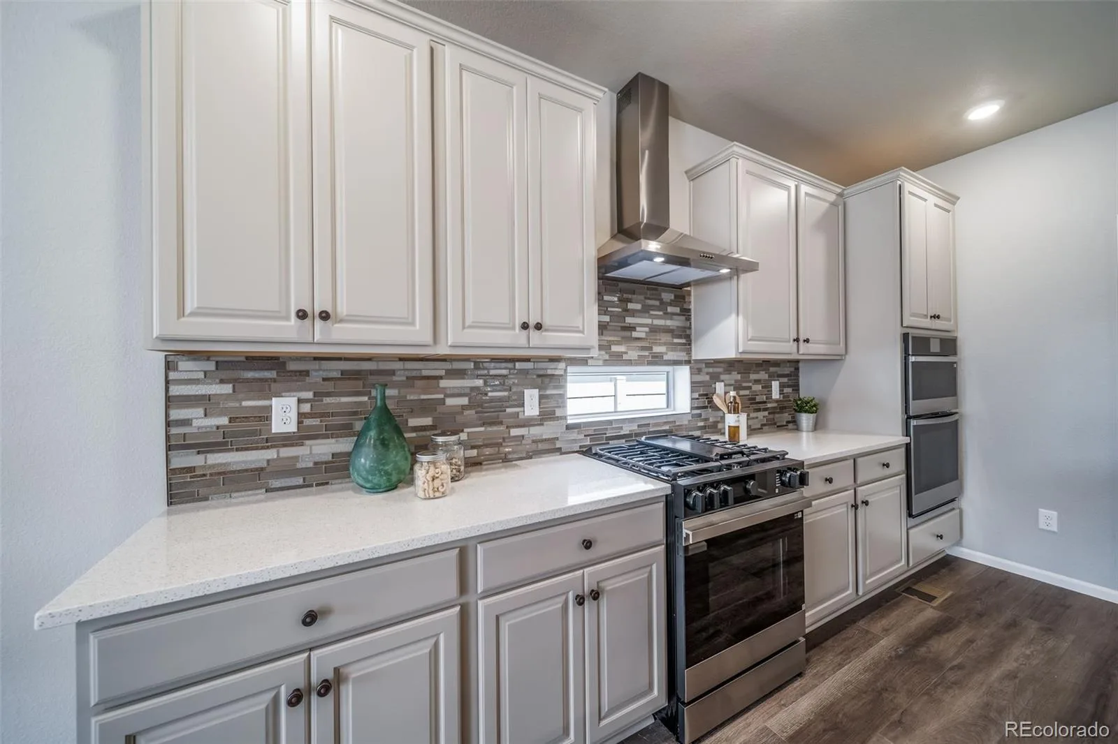 22204 E 49th Place Aurora CO 80019 | MLS #REC9982185 09242026184008 1600 9