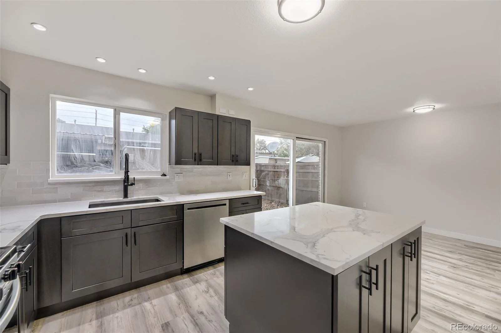 9008 E Mansfield Avenue Denver CO 80237 | MLS #REC9983390 10012026194943 1600 16