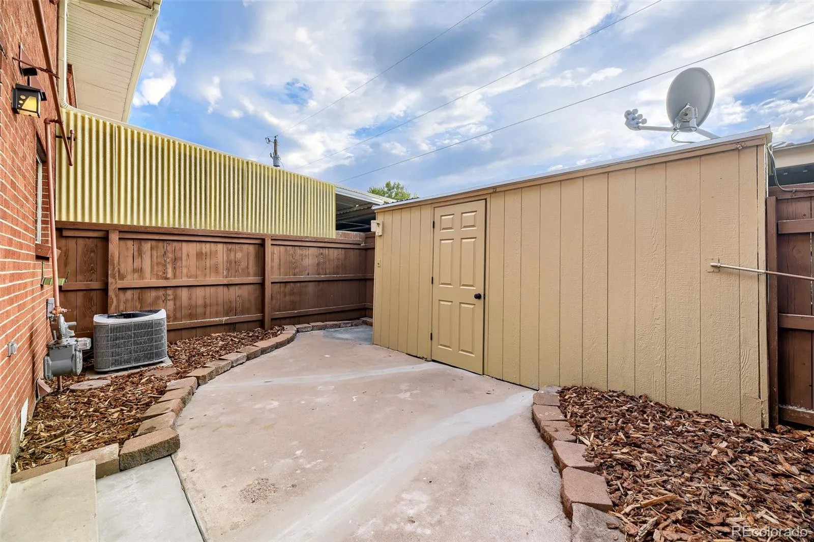 9008 E Mansfield Avenue Denver CO 80237 | MLS #REC9983390 10012026194943 1600 8