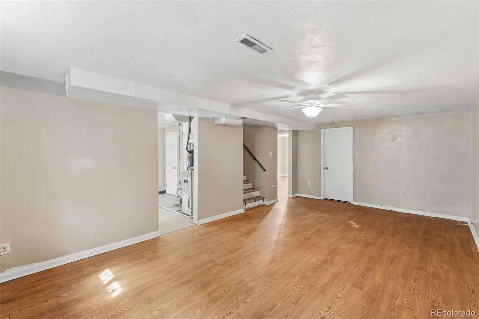 04082026215252 1600 14