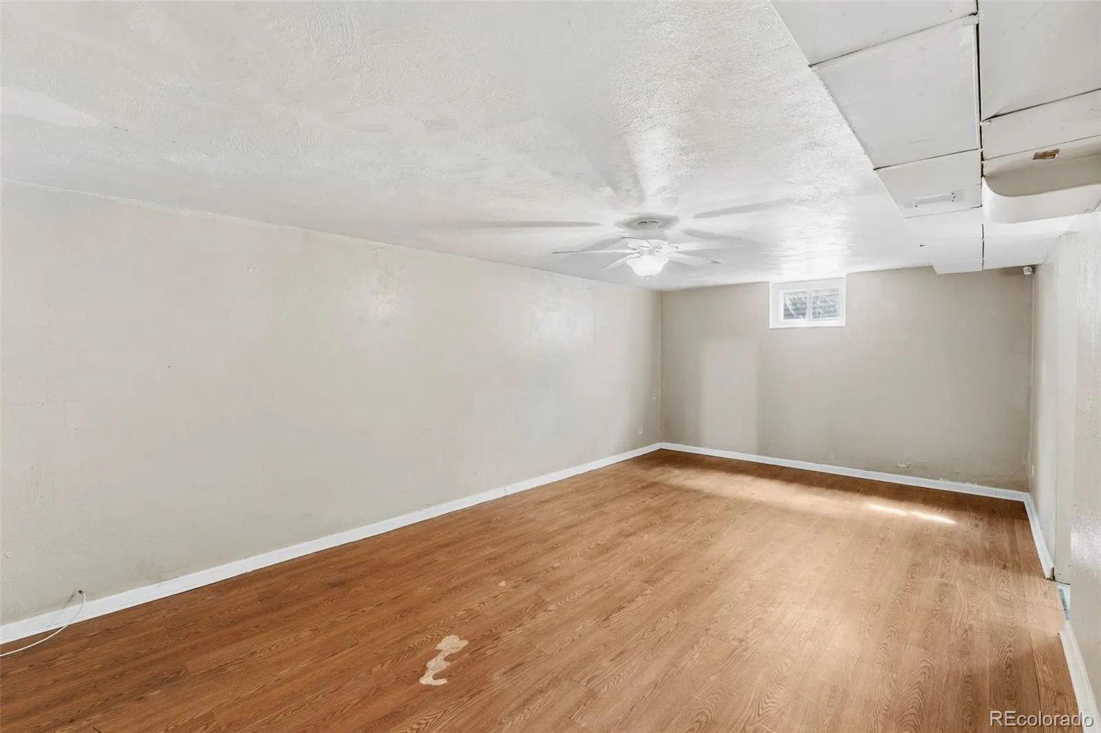 04082026215252 1600 15