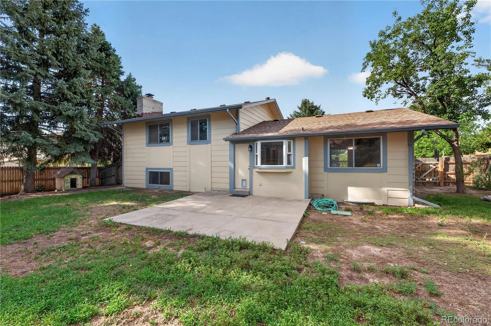 2436 S Lansing Way Aurora CO 80014 | MLS #REC9985841 08282026140527 1600 31