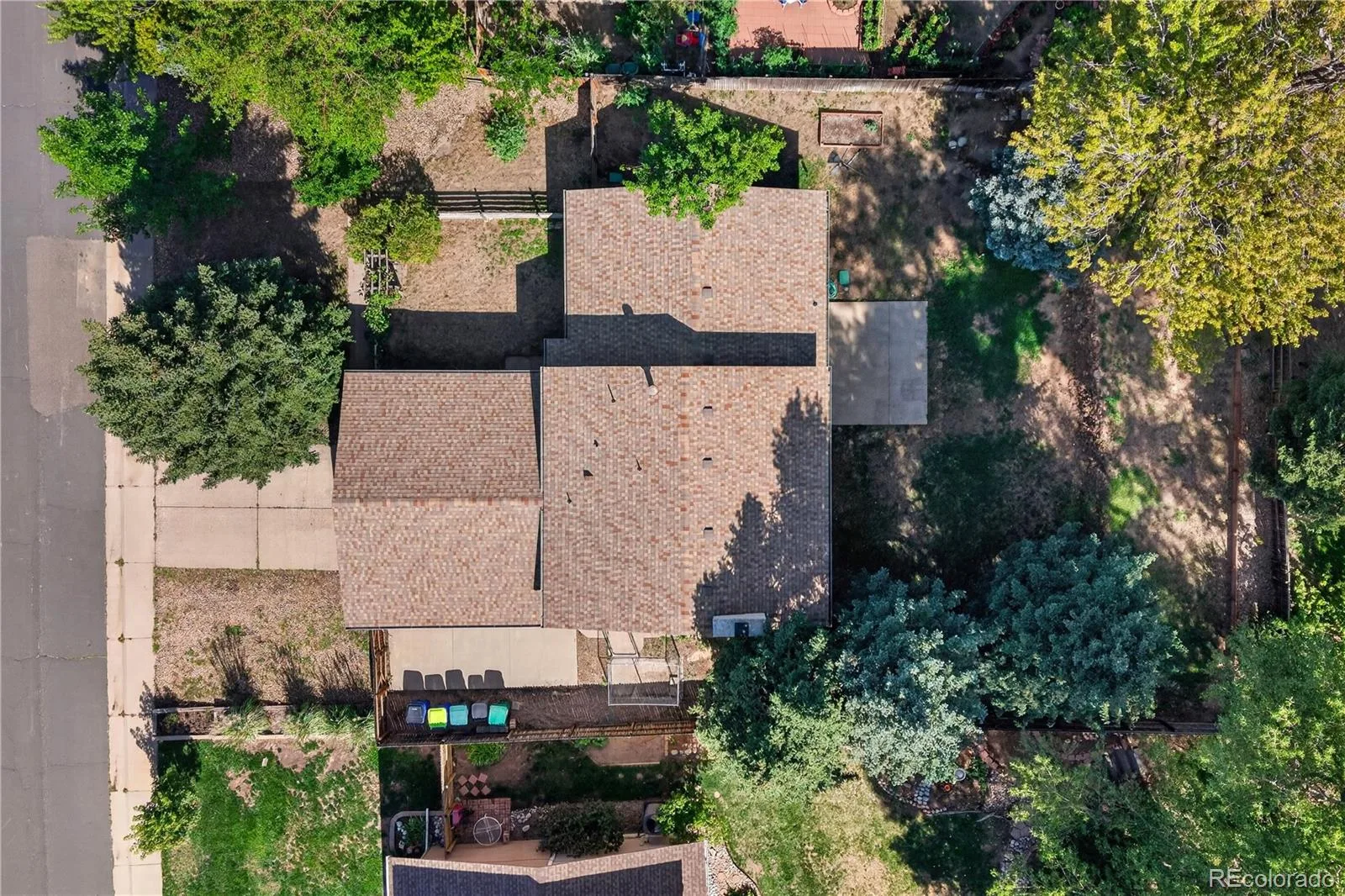 2436 S Lansing Way Aurora CO 80014 | MLS #REC9985841 08282026140527 1600 35