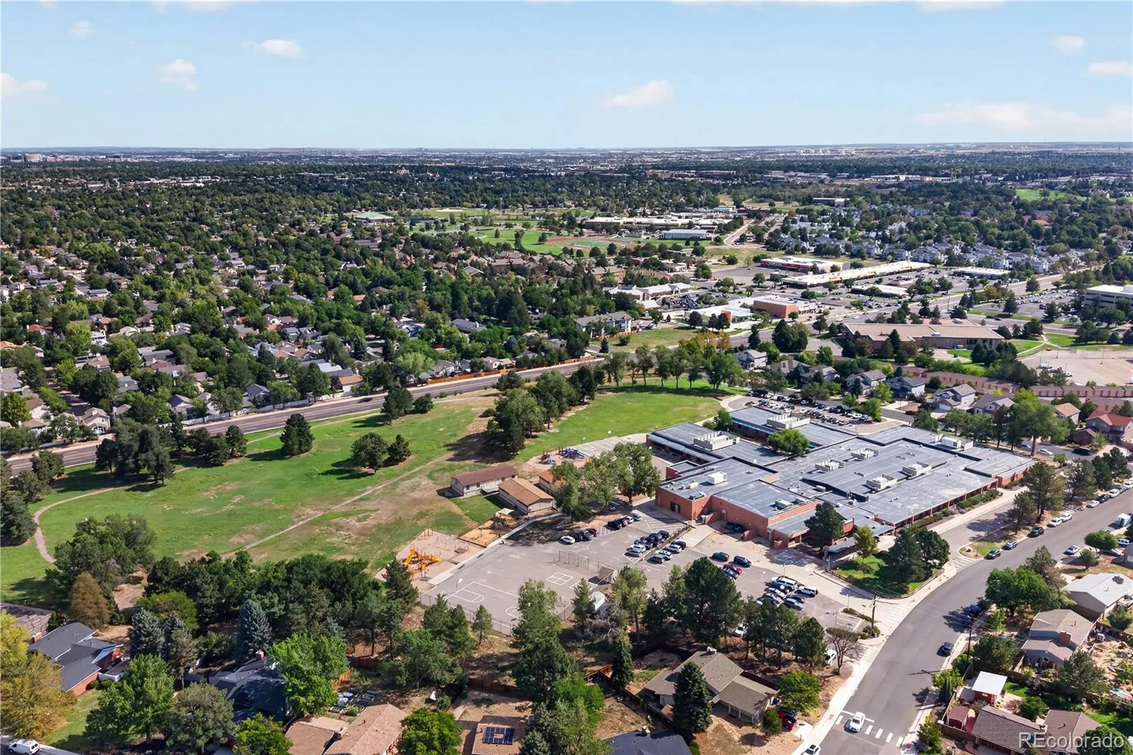 2436 S Lansing Way Aurora CO 80014 | MLS #REC9985841 08282026140527 1600 40