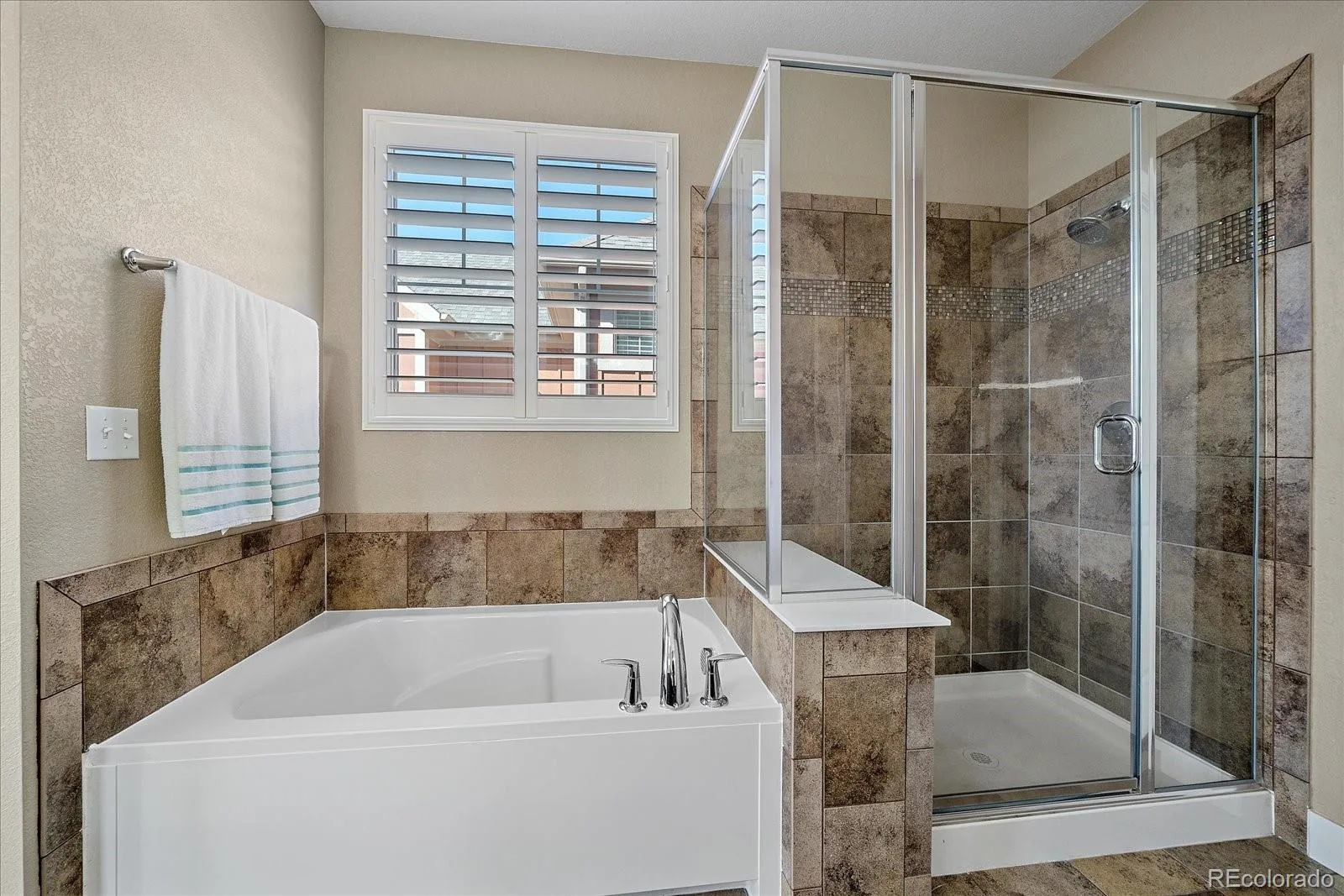 13754 Shoshone Lane Broomfield CO 80023 | MLS #REC9986288 06252026000146 1600 22