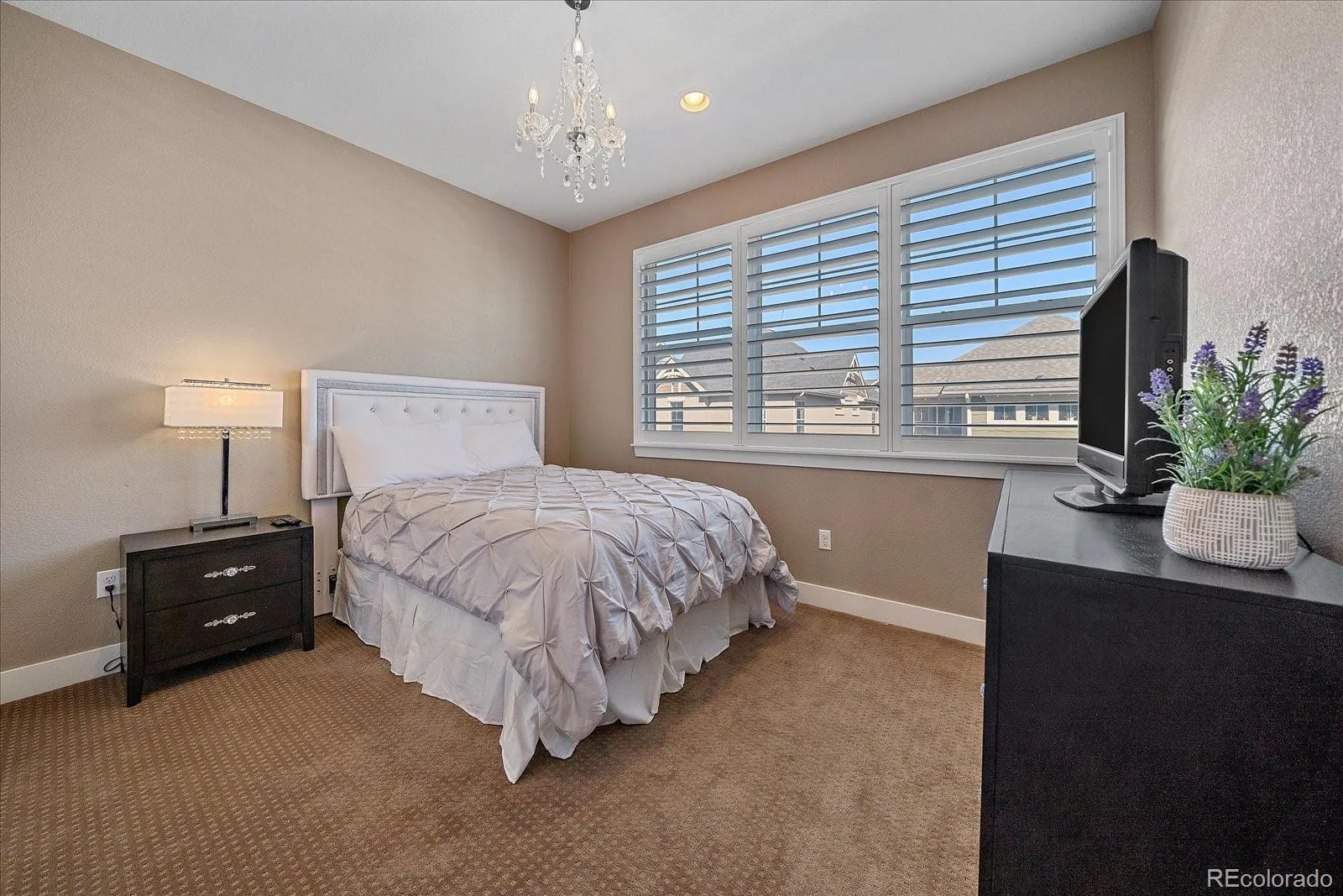 13754 Shoshone Lane Broomfield CO 80023 | MLS #REC9986288 06252026000146 1600 23