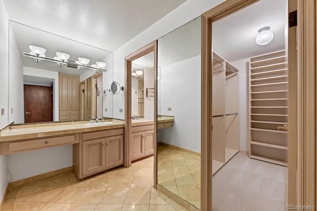 2000 E 12th Avenue #4 Denver CO 80206 | MLS #REC9986763 09222026115435 1024 28