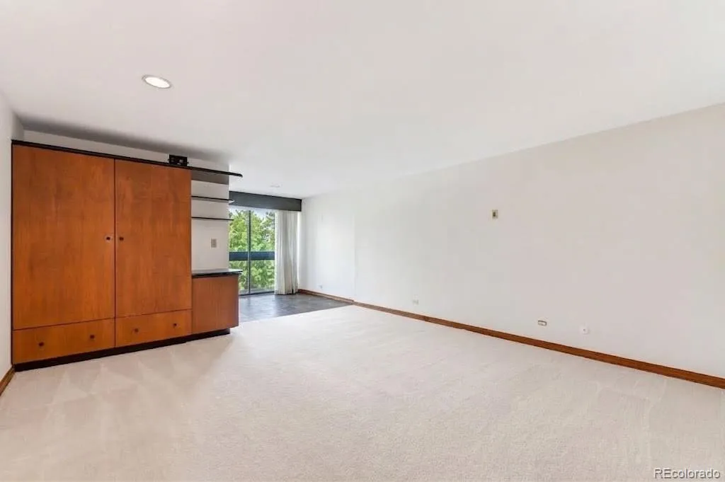 2000 E 12th Avenue #4 Denver CO 80206 | MLS #REC9986763 09222026115435 1024 31