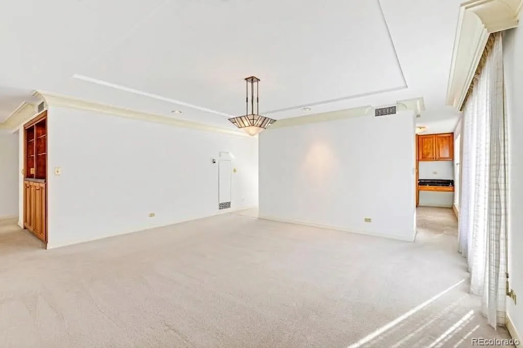 2000 E 12th Avenue #4 Denver CO 80206 | MLS #REC9986763 09222026115435 1024 9