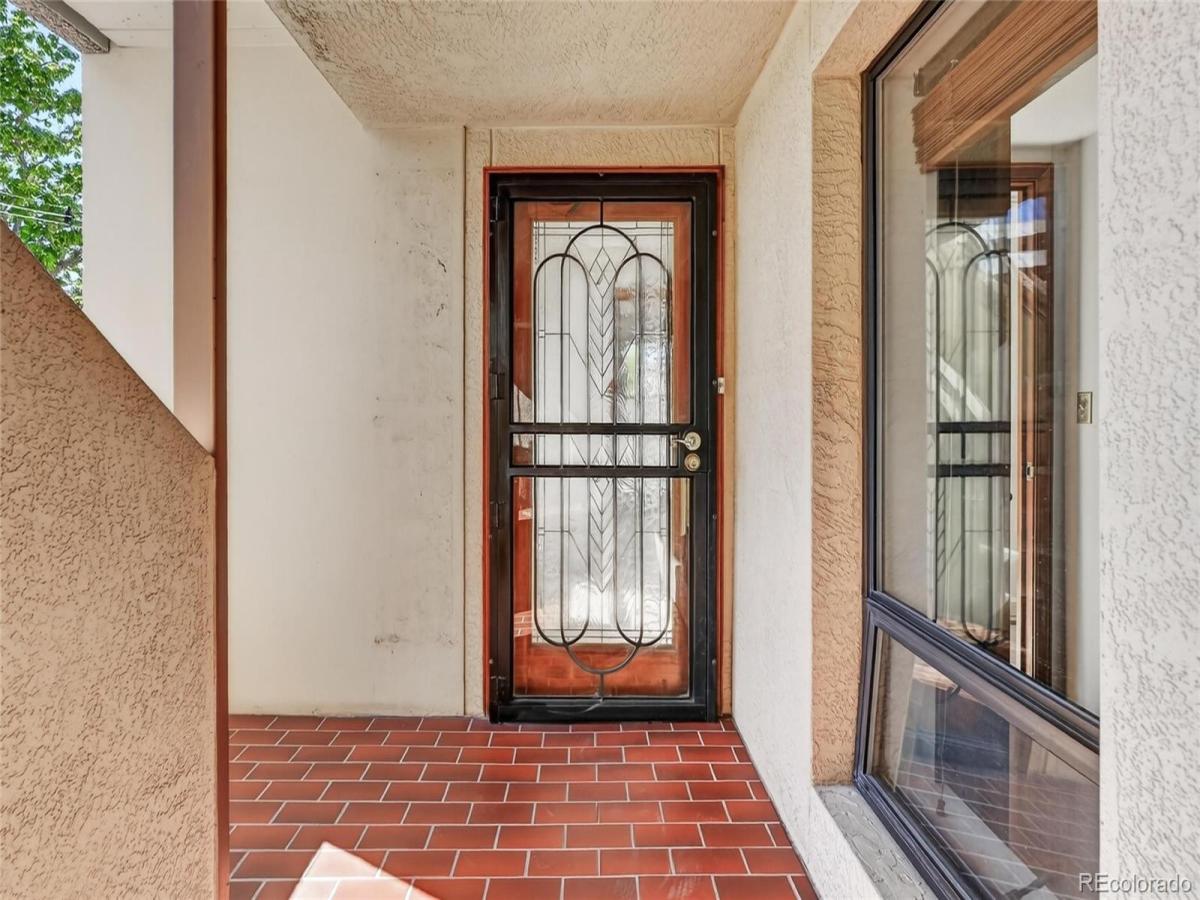 2000 E 12th Avenue #4 Denver CO 80206 | MLS #REC9986763 MLS #REC9986763 image #0