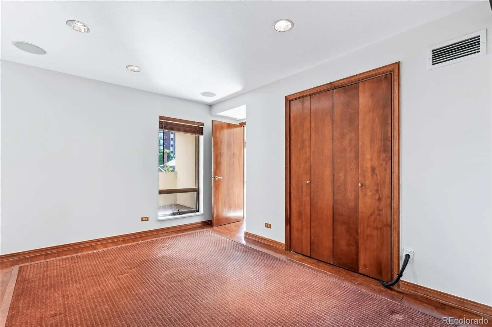 2000 E 12th Avenue #4 Denver CO 80206 | MLS #REC9986763 09222026115435 1600 21