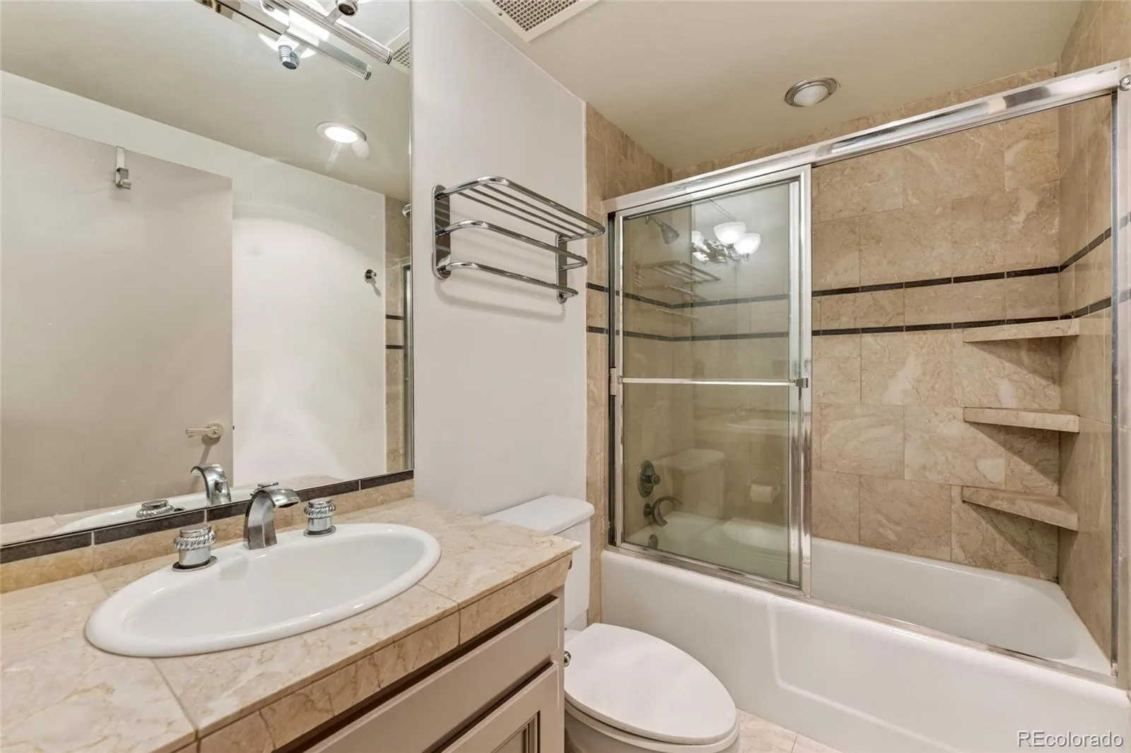 2000 E 12th Avenue #4 Denver CO 80206 | MLS #REC9986763 09222026115435 1600 30