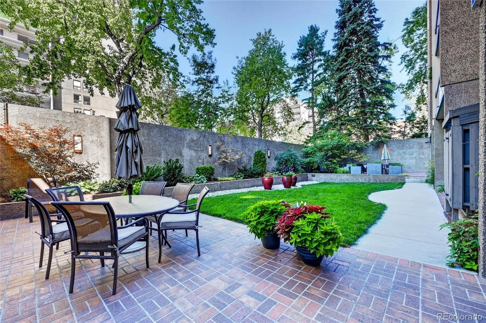 2000 E 12th Avenue #4 Denver CO 80206 | MLS #REC9986763 09222026115435 1600 38