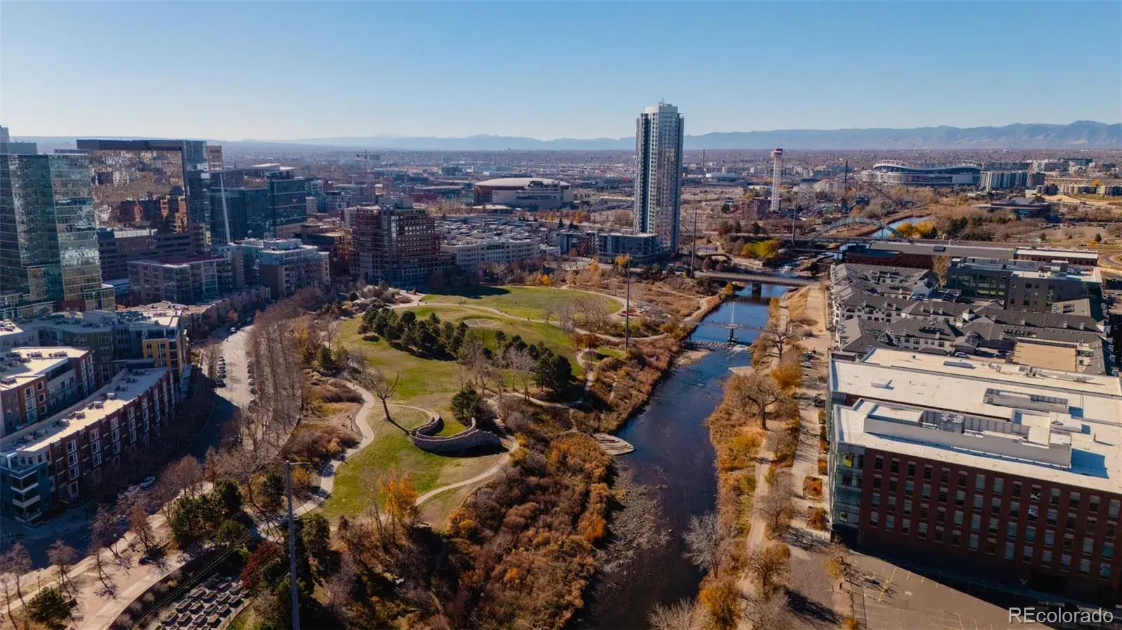 11192025174223 1600 35