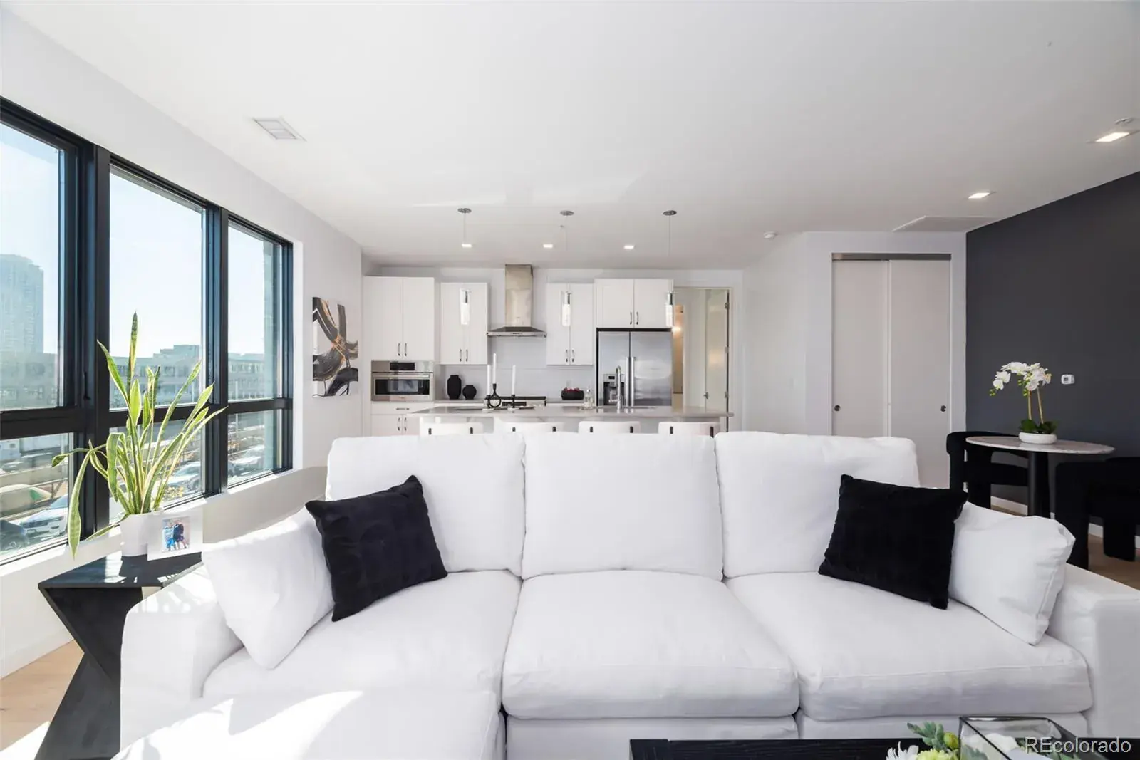 11192025174223 1600 5