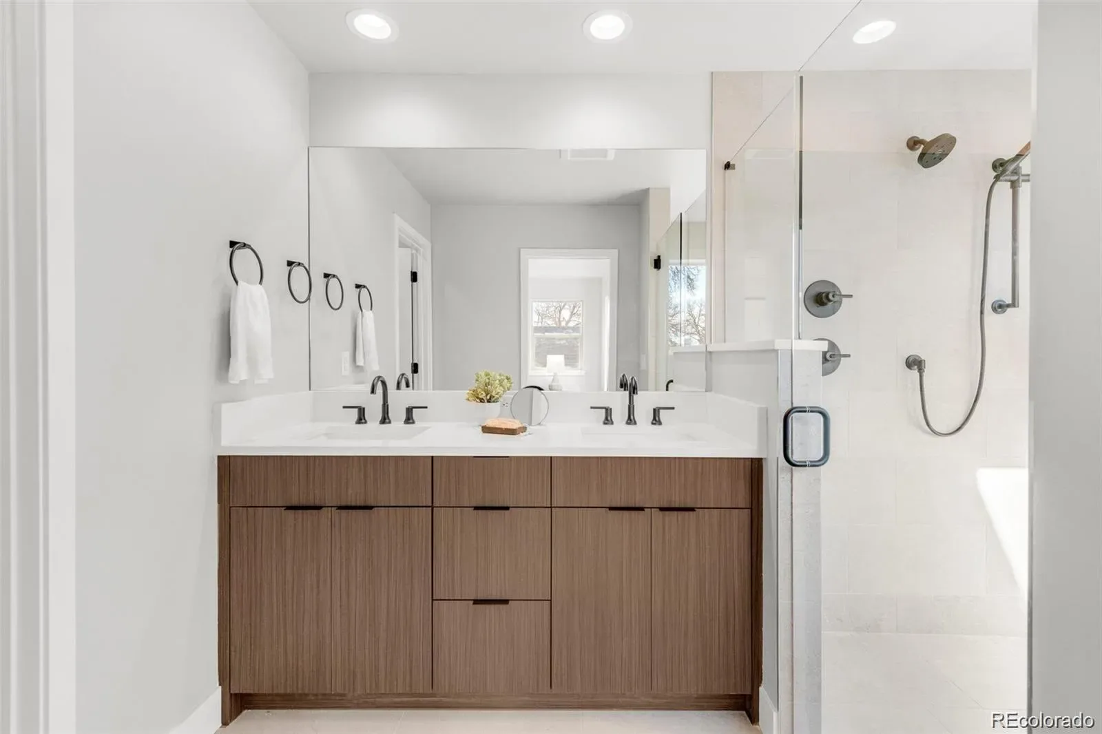 03292026165434 1600 11