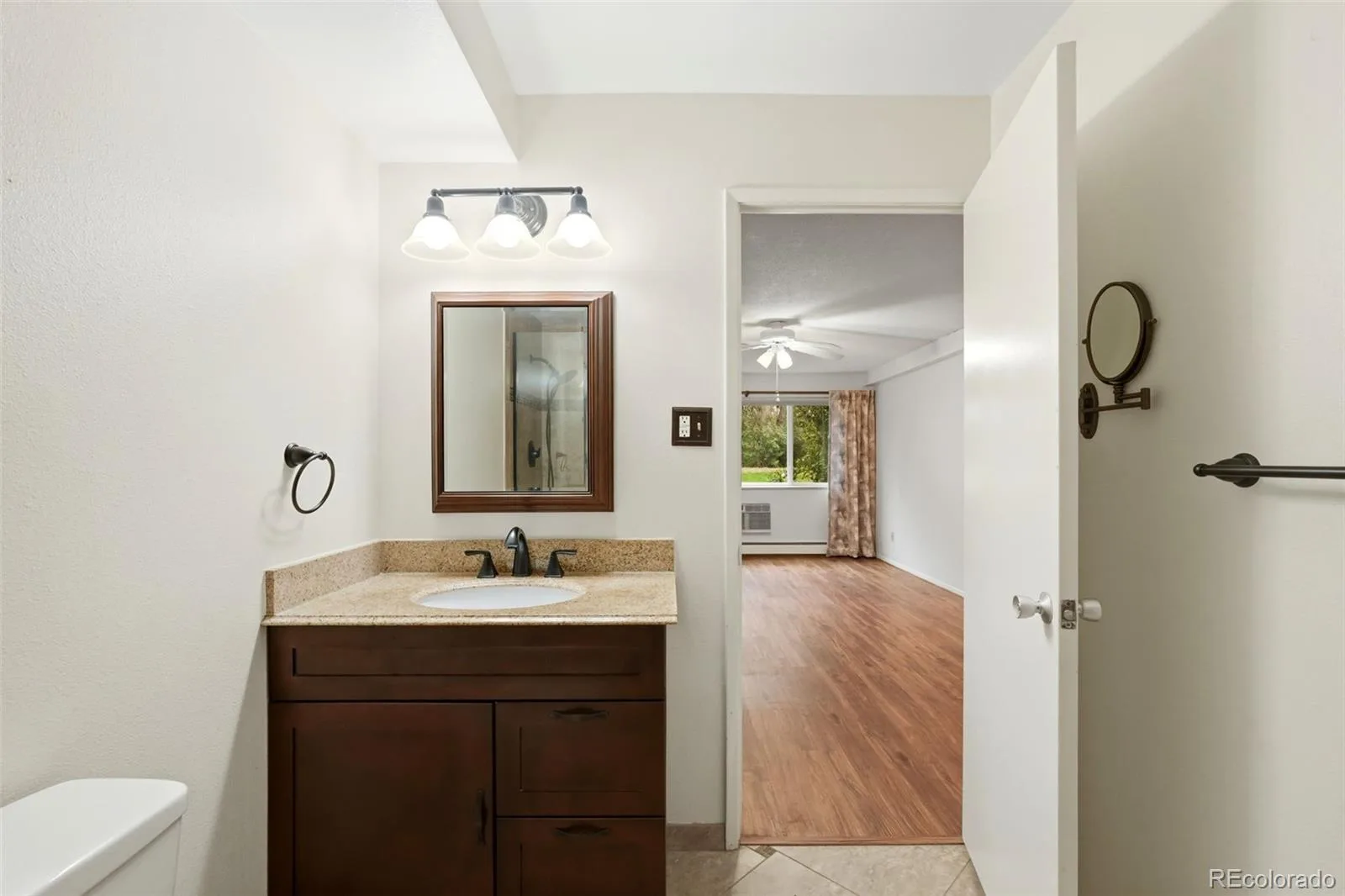 655 S Alton Way #10A #655 Denver CO 80247 | MLS #REC9987479 08312026232247 1600 18
