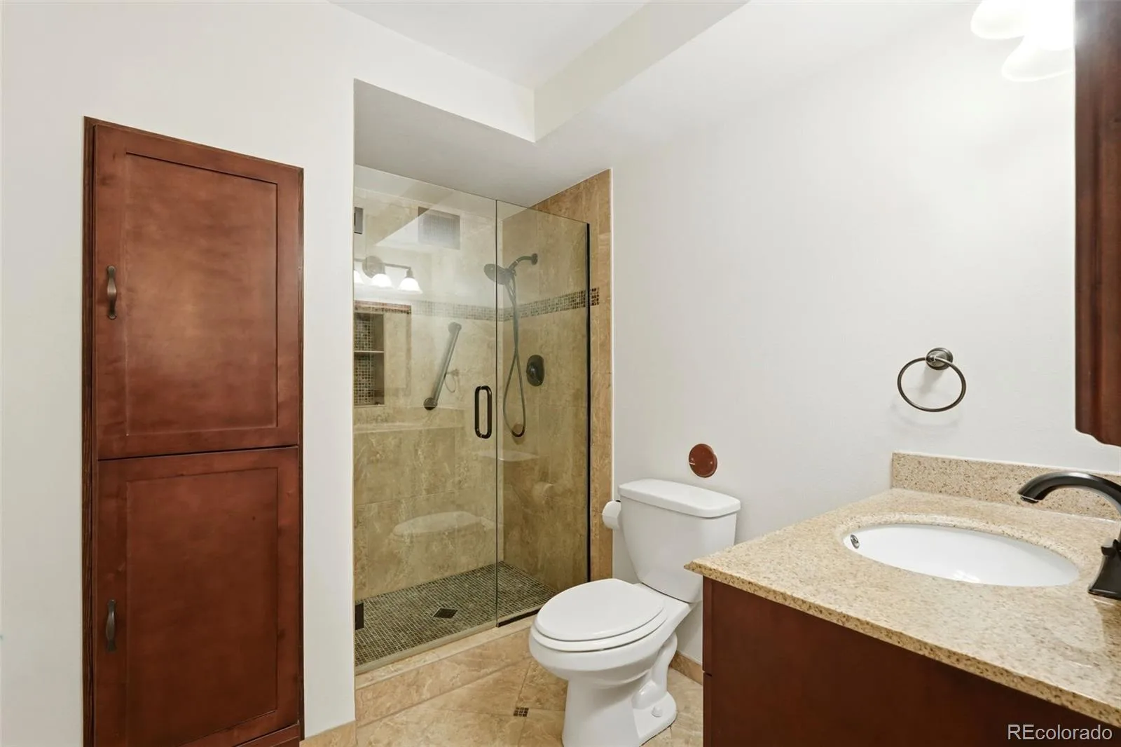 655 S Alton Way #10A #655 Denver CO 80247 | MLS #REC9987479 08312026232247 1600 19