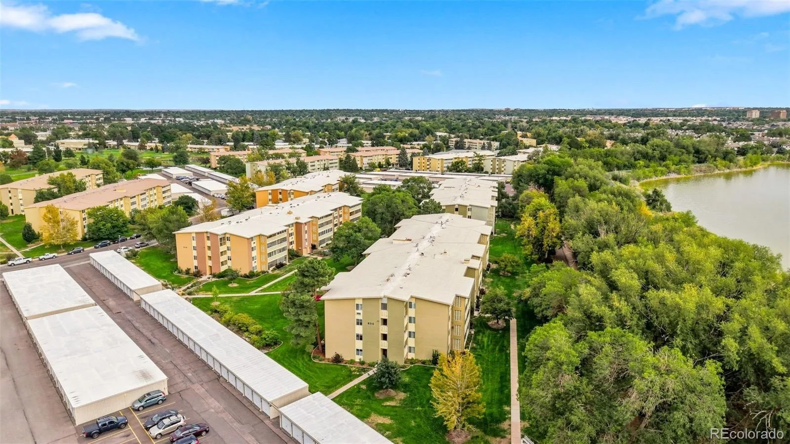 655 S Alton Way #10A #655 Denver CO 80247 | MLS #REC9987479 08312026232247 1600 34