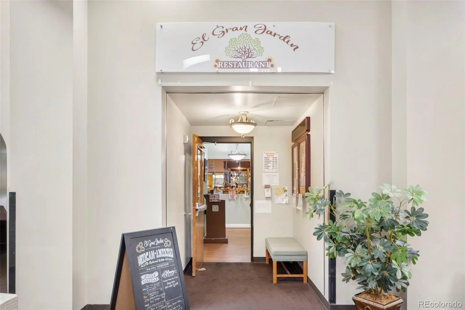655 S Alton Way #10A #655 Denver CO 80247 | MLS #REC9987479 08312026232247 1600 48