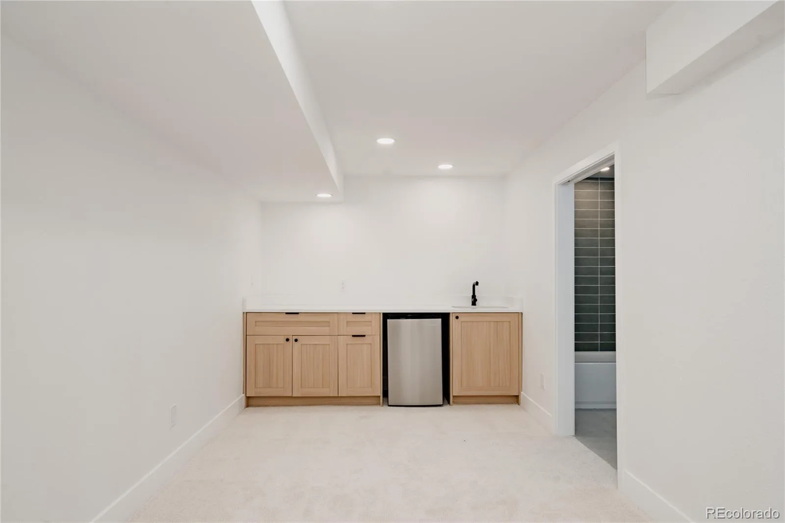 4675 S Yosemite Street #205 Denver CO 80237 | MLS #REC9992143 08132026181846 1600 38