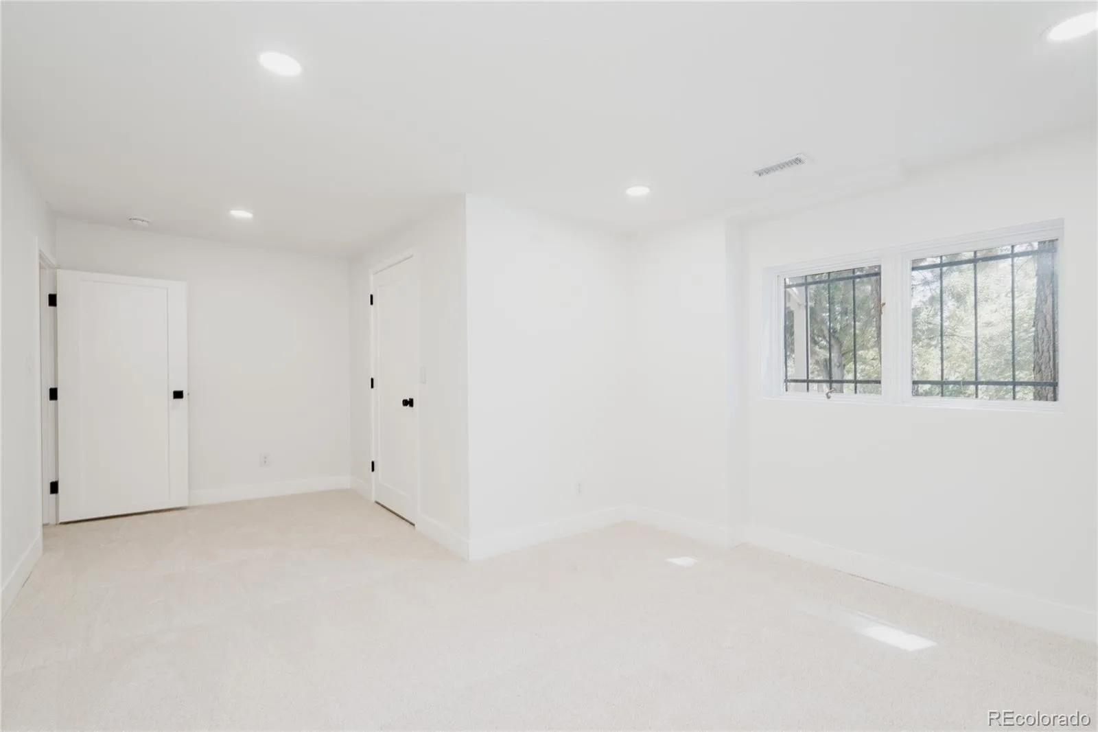4675 S Yosemite Street #205 Denver CO 80237 | MLS #REC9992143 08132026181846 1600 39