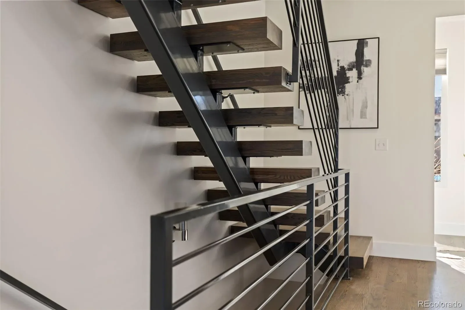 03212026050706 1600 16