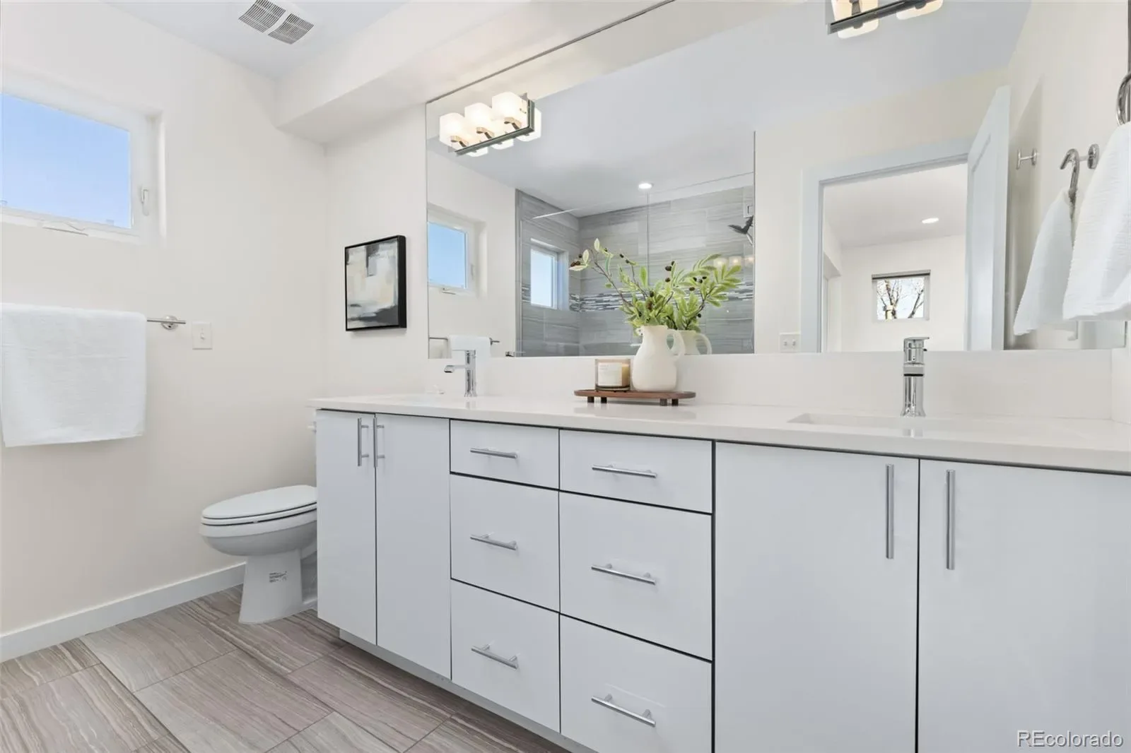 03212026050706 1600 20