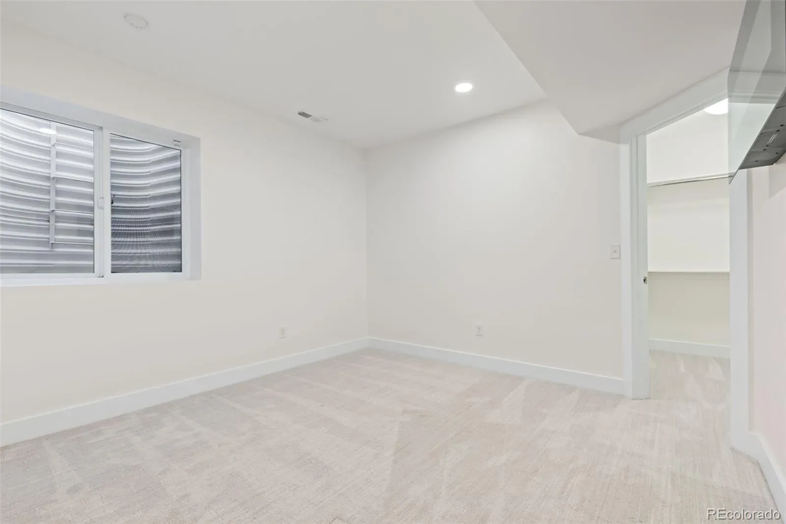 03212026050706 1600 34