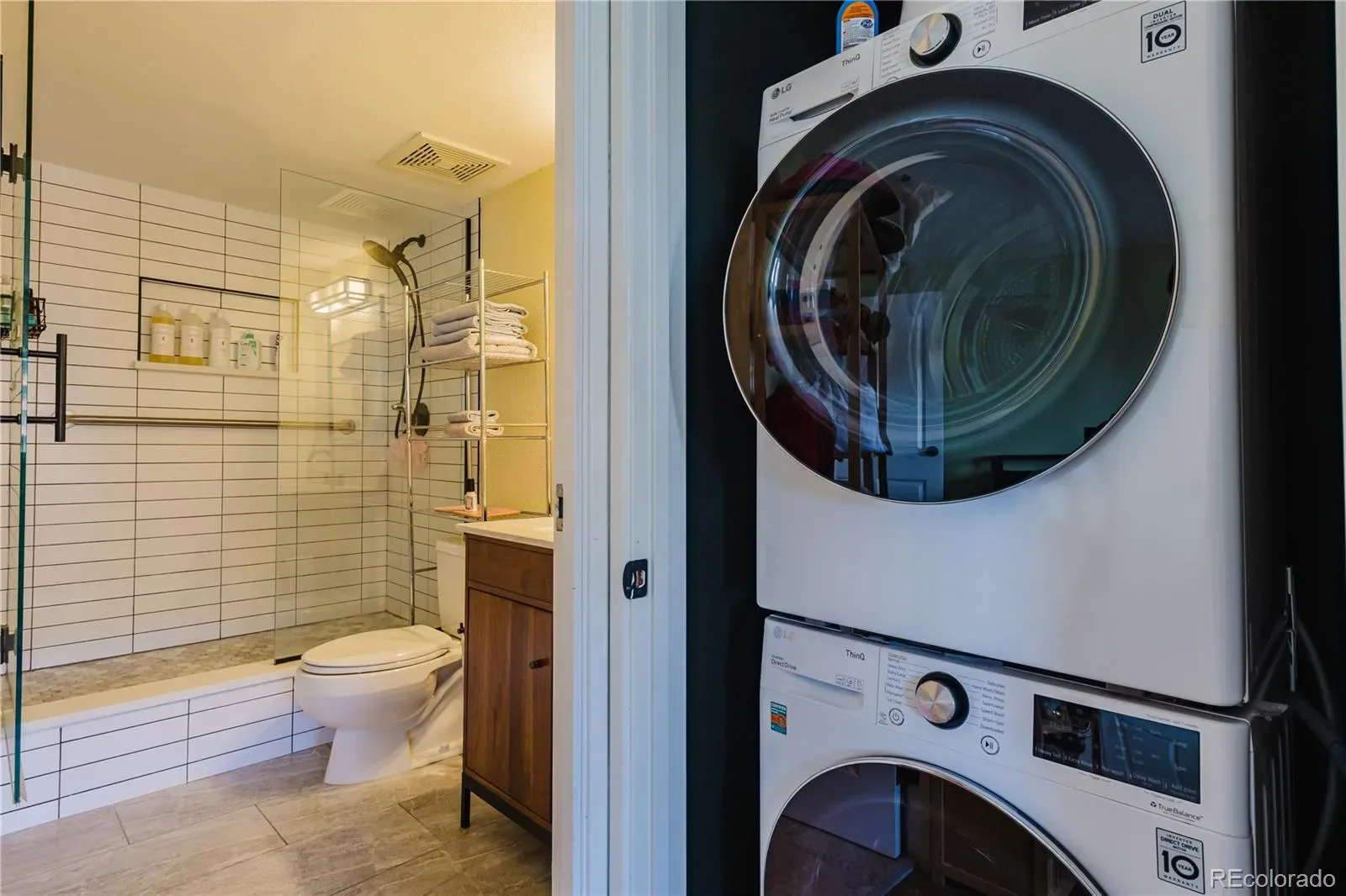 100 Park W Avenue #604 Denver CO 80205 MLS #REC9993203 03132026010043 1600 7
