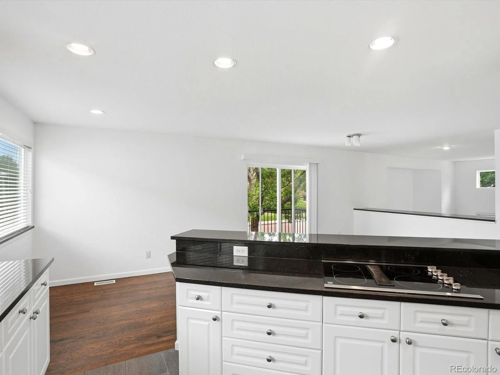 14044 E Temple Drive Aurora CO 80015 MLS #REC9994538 06112026215146 1600 17