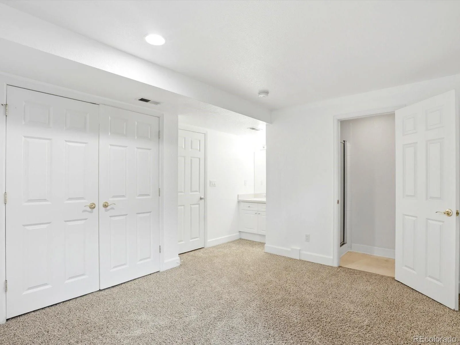 14044 E Temple Drive Aurora CO 80015 MLS #REC9994538 06112026215146 1600 41
