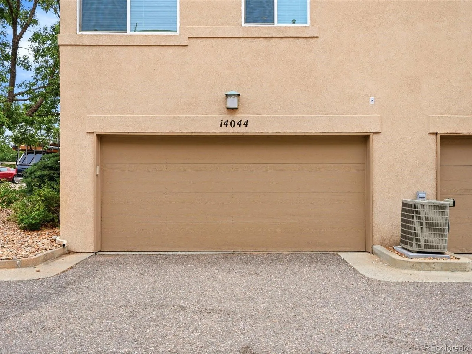 14044 E Temple Drive Aurora CO 80015 MLS #REC9994538 06112026215146 1600 44