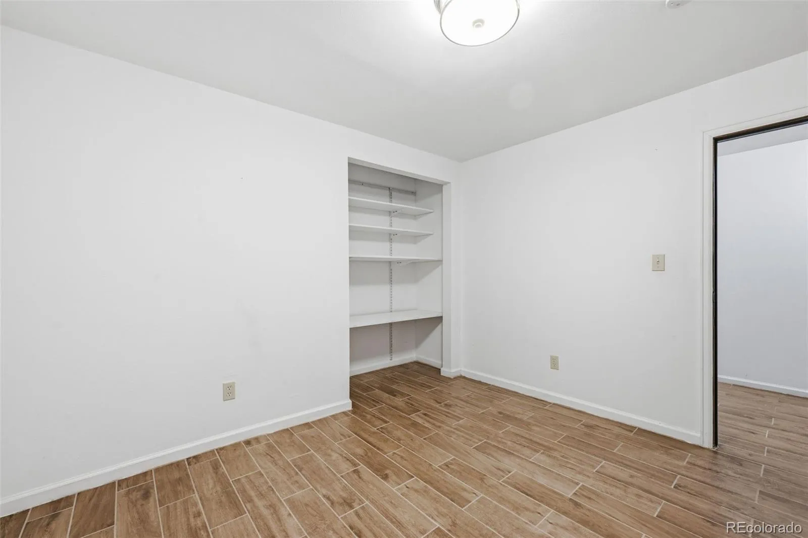 4973 S Hoyt Street Littleton CO 80123 MLS #REC9994630 05092026021536 1600 20