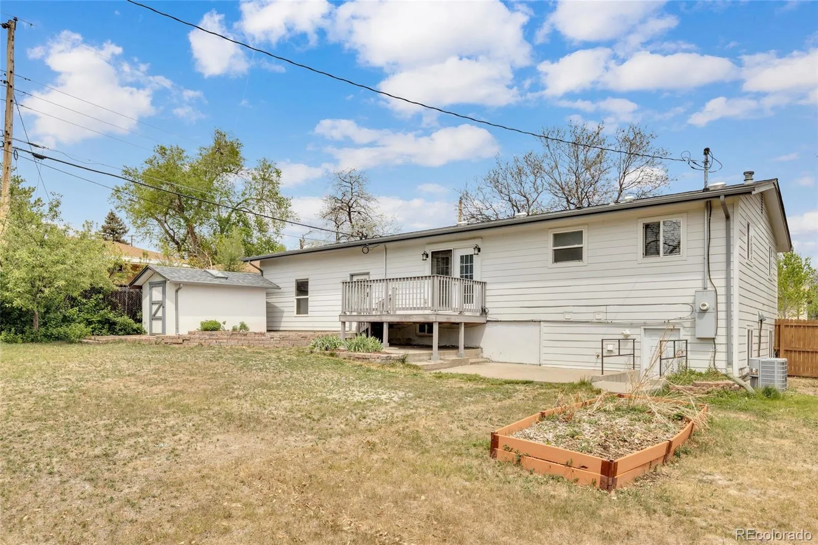 11552 W Tennessee Place Lakewood CO 80226 MLS #REC9994975 05012026015228 1600 23