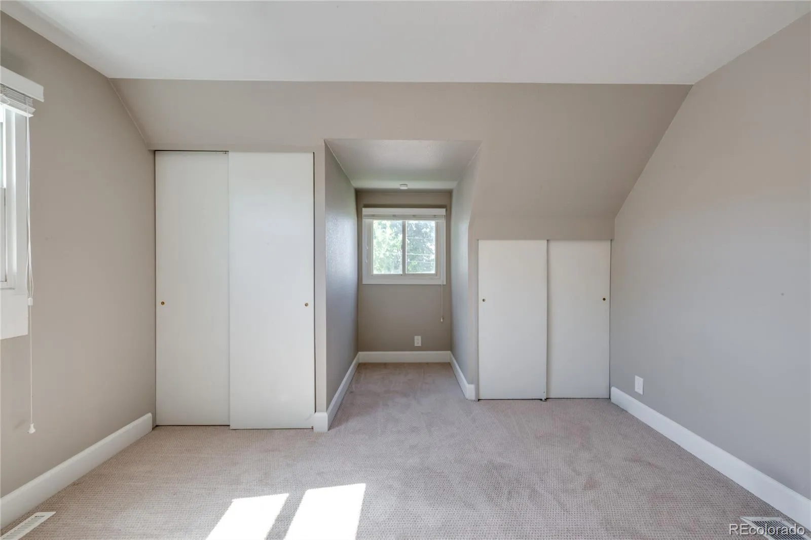 04012026225100 1600 27