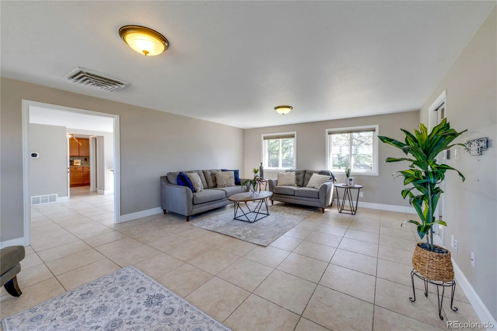 04012026225100 1600 6