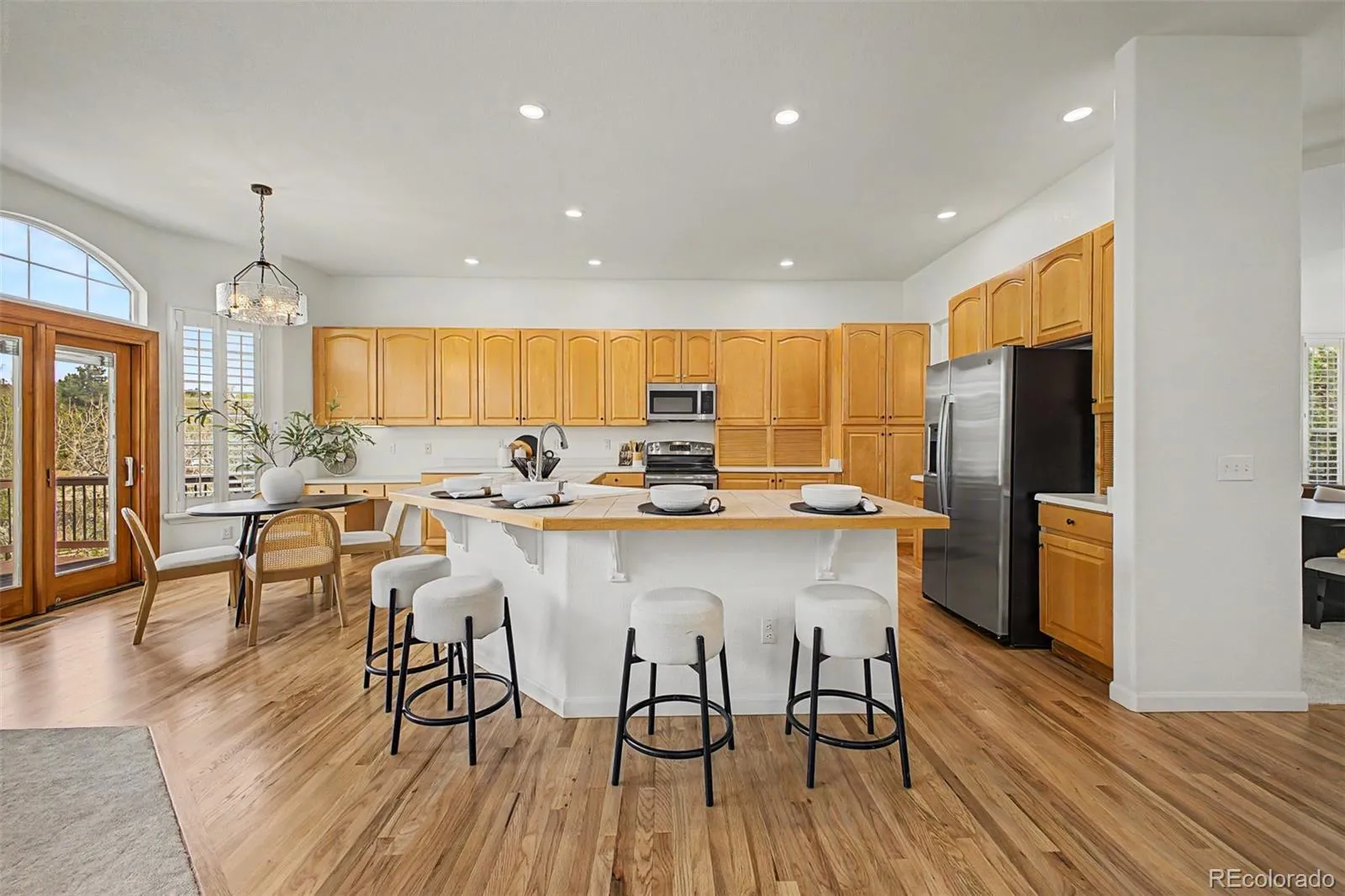 04222026020521 1600 12