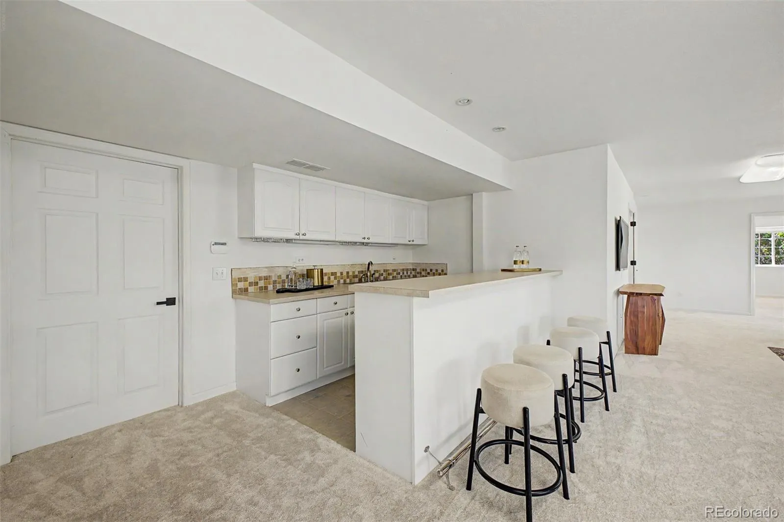 04222026020521 1600 31