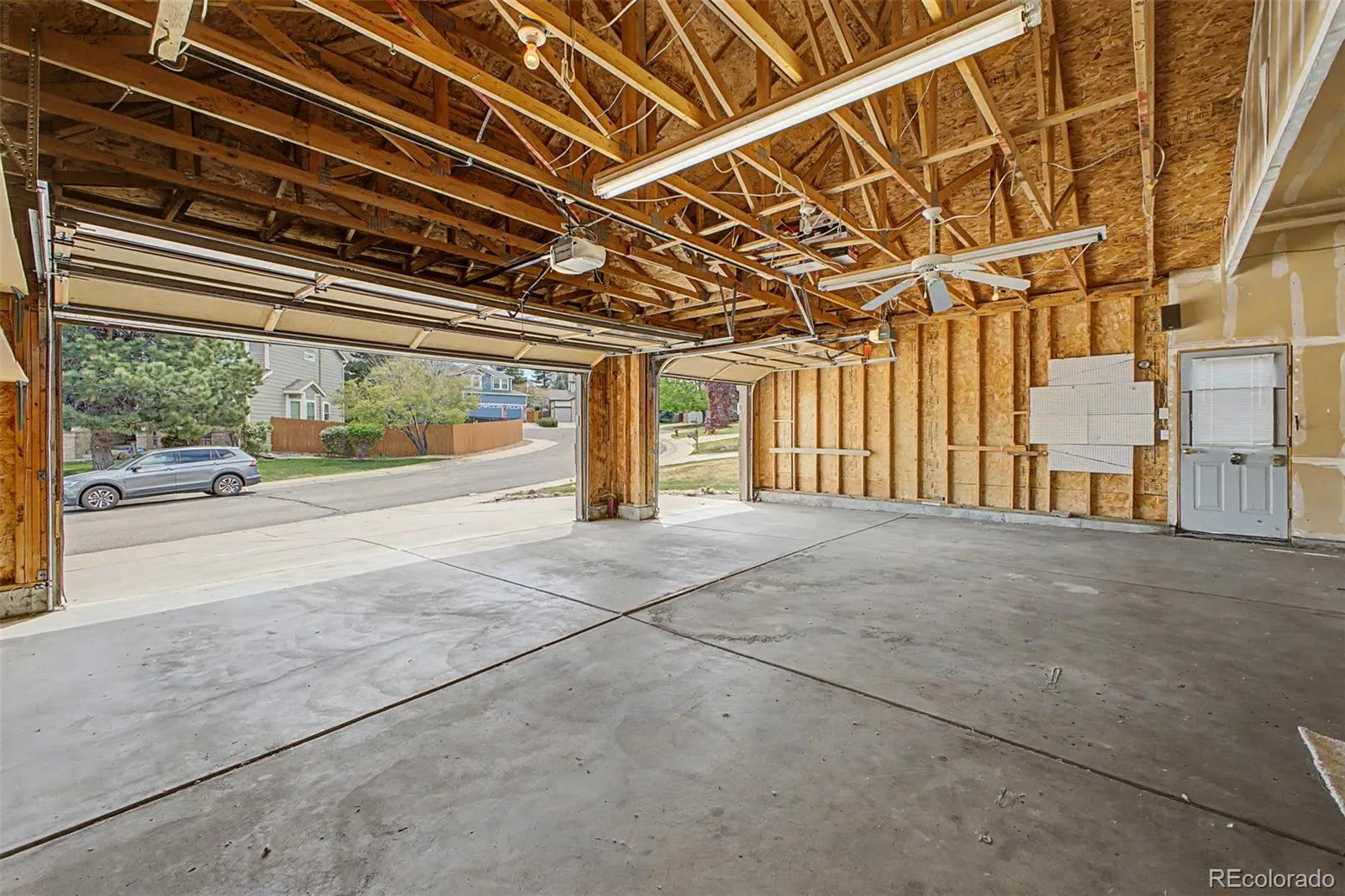 04222026020521 1600 37