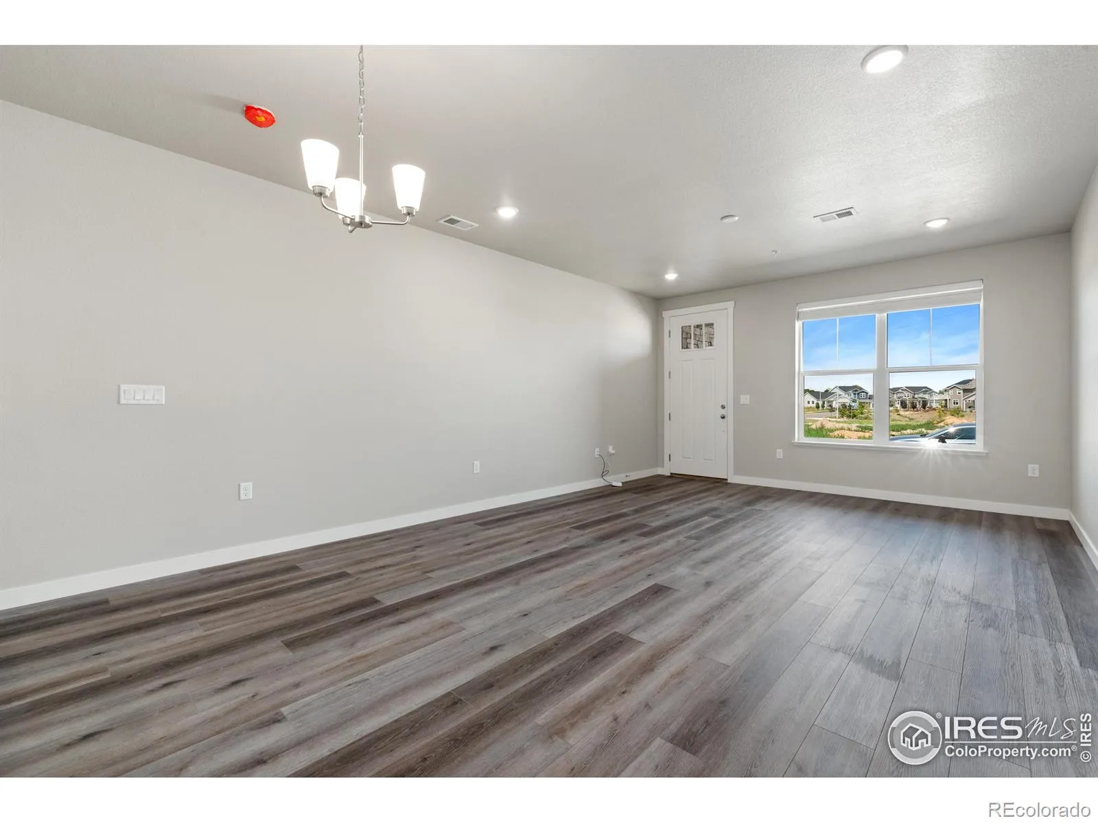 410 High Point Drive #104 #B Longmont CO 80504 | MLS #RECIR1024222 05132026224815 1600 19