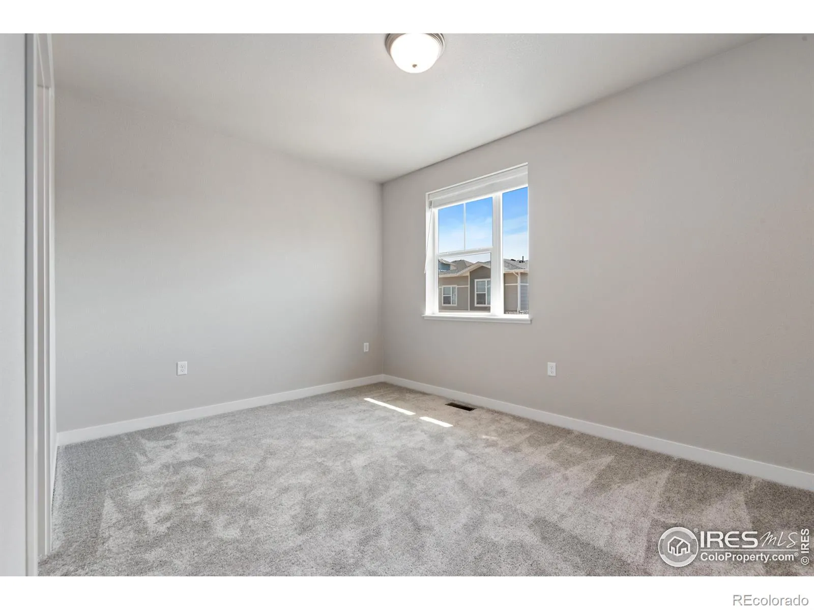410 High Point Drive #104 #B Longmont CO 80504 | MLS #RECIR1024222 05132026224815 1600 23