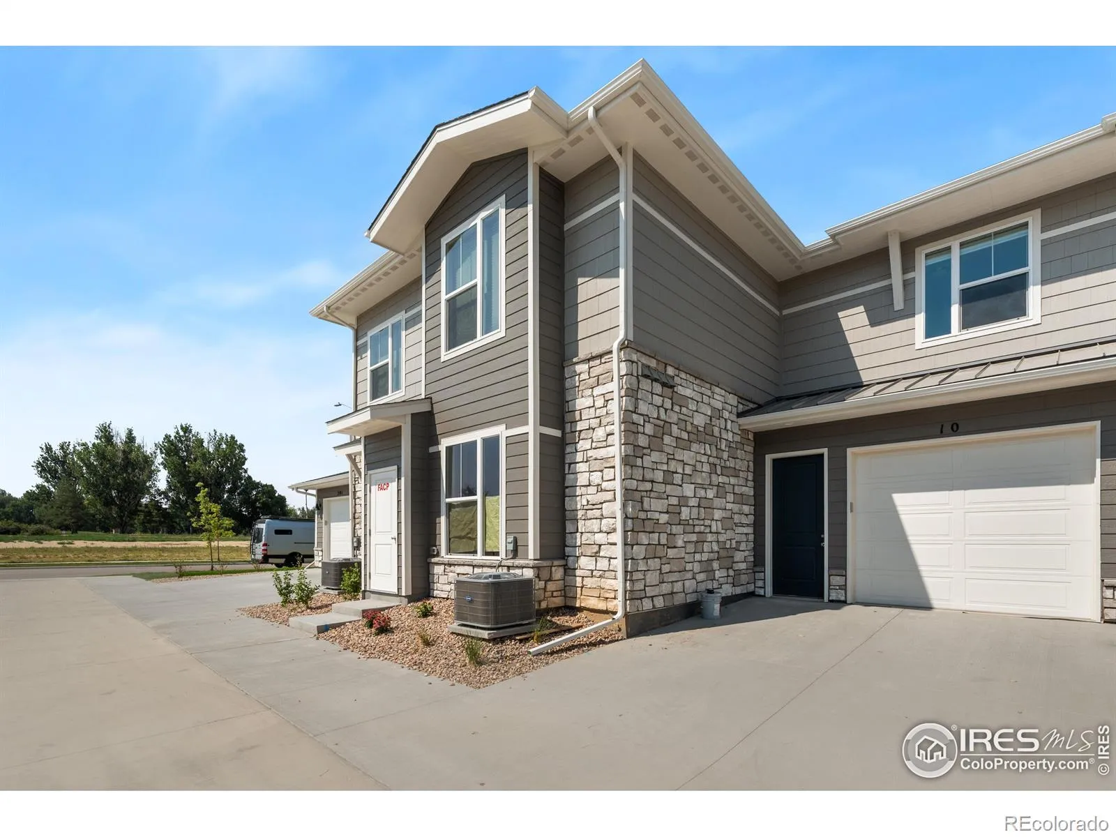 410 High Point Drive #104 #B Longmont CO 80504 | MLS #RECIR1024222 05132026224815 1600 29
